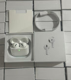 Bluetooth noise-cancelling headphones